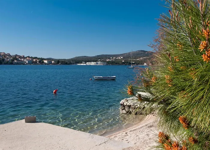 In * Rogoznica (Sibenik-Knin)